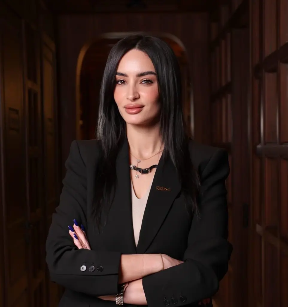 Portrait of Abir Amara