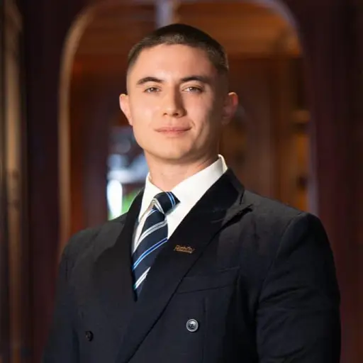 Taimour Mufti, Property Consultant